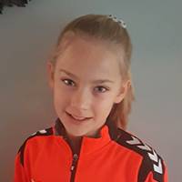 zoe-albers-klein zoe-albers-klein